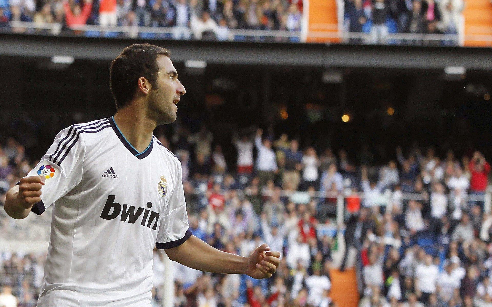 武汉女足加冕亚洲之巅，点球鏖战逆转劲敌首夺亚冠冠军