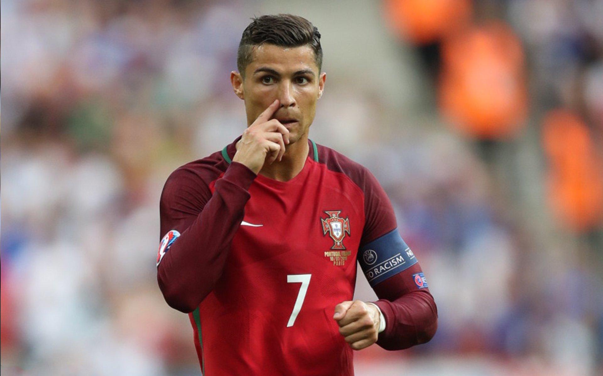 切尔西酝酿惊天交易!C罗或压哨登陆斯坦福桥